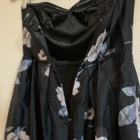 NWOT Regal Status Black Floral Print Strapless Maxi Dress - Picture 6 of 8